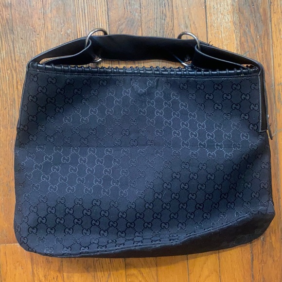 gucci tote - Picture 1 of 5